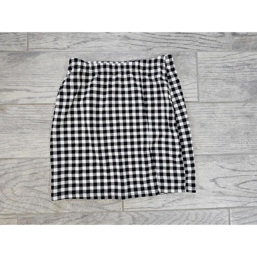 Women's Shein Short Skirt Checkered Size Small Black & White Slit Elastic Waist